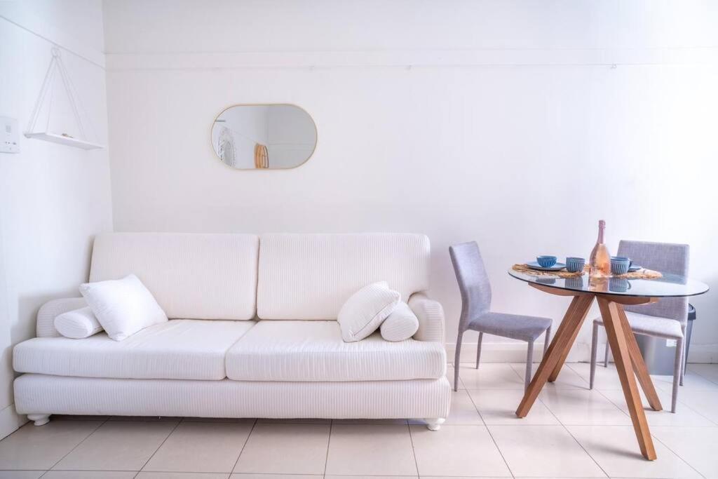 Apartment Beachfront Escape Sydney